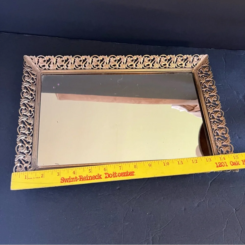 Hollywood Regency Gold Ton Filigree Vanity Set of 6 Boudoir Decor